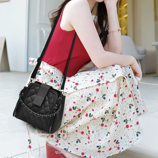 Chic Retro Bucket Bag